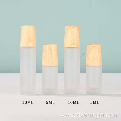 Cosmetic essential oil roller frosted glass bottle